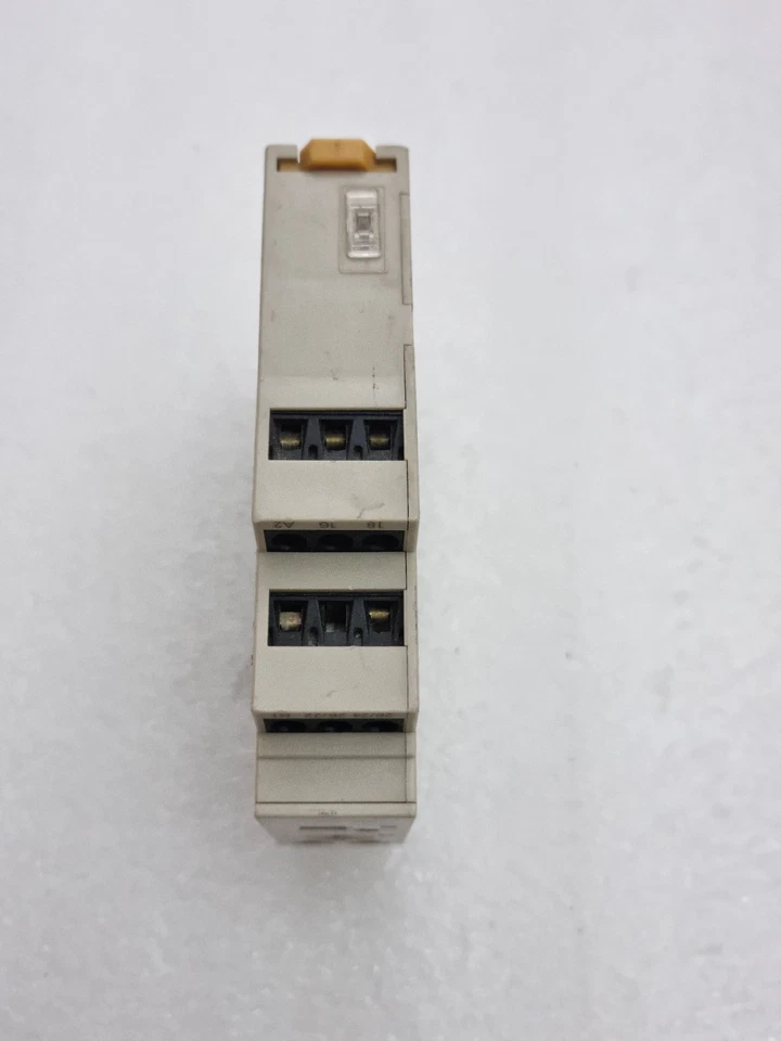 Omron H3DE-M2 Timer 24-230VAC/DC H3DEM2 (USED)